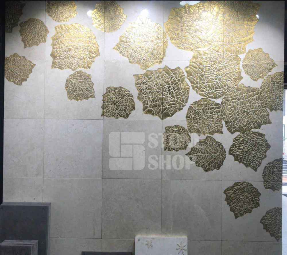 Gold Maple leaf Mura